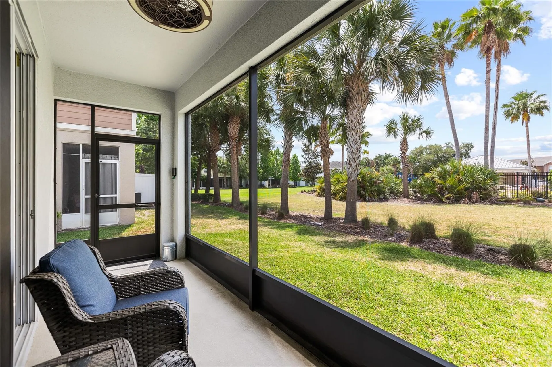 8738 Turnstone Haven Place Tampa FL 33619