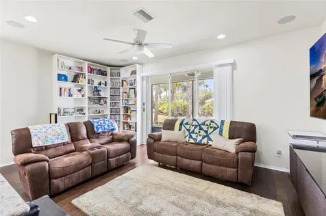 8738 Turnstone Haven Place Tampa FL 33619