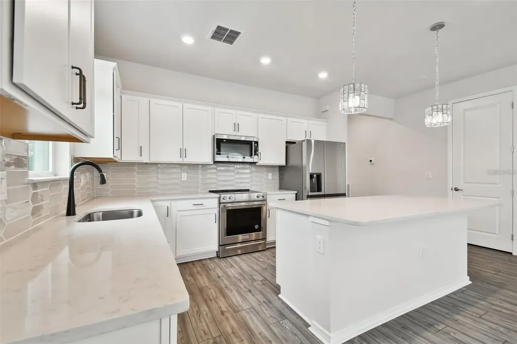 13144 Peachleaf Avenue Riverview FL 33579
