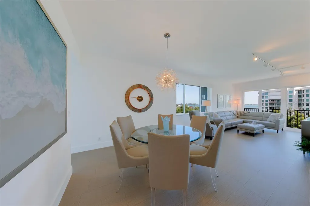 8 Belleview Boulevard Belleair FL 33756