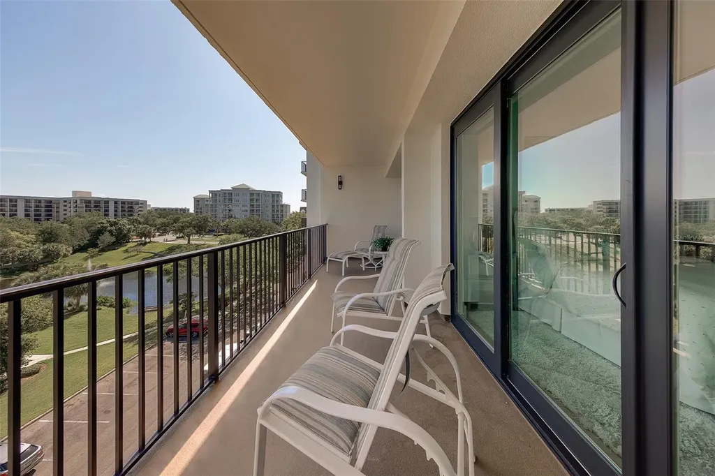 8 Belleview Boulevard Belleair FL 33756