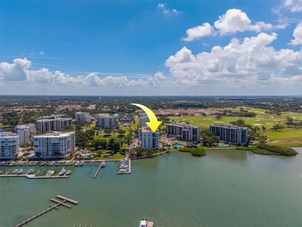 8 Belleview Boulevard Belleair FL 33756
