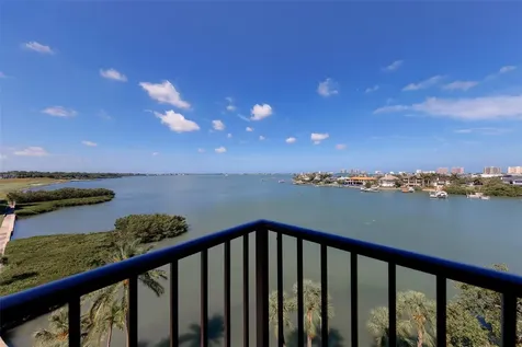 8 Belleview Boulevard Belleair FL 33756