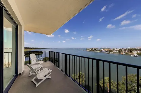 8 Belleview Boulevard Belleair FL 33756