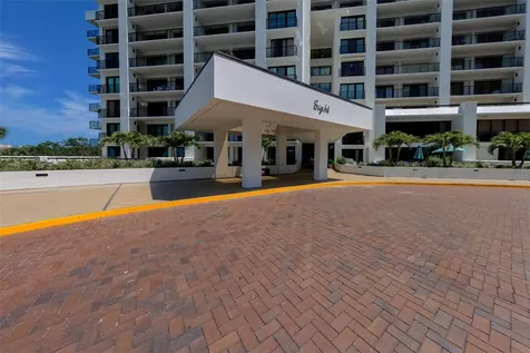 8 Belleview Boulevard Belleair FL 33756