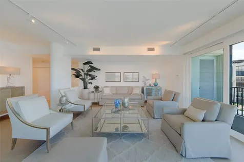 8 Belleview Boulevard Belleair FL 33756