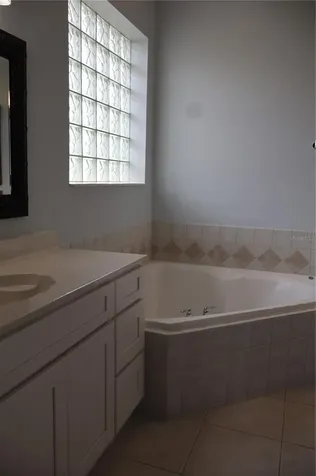 10842 Woodchase Circle Orlando FL 32836