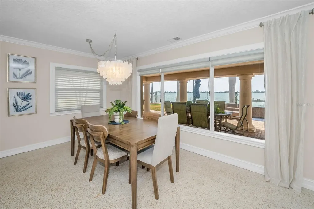 52 N Pine Circle Belleair FL 33756
