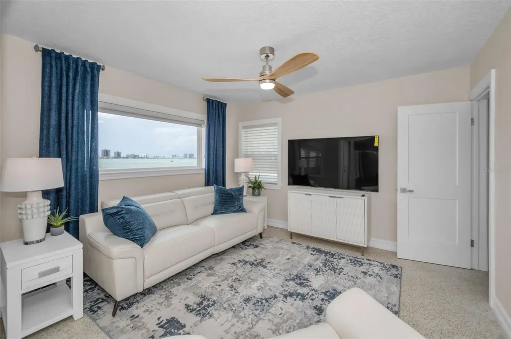 52 N Pine Circle Belleair FL 33756