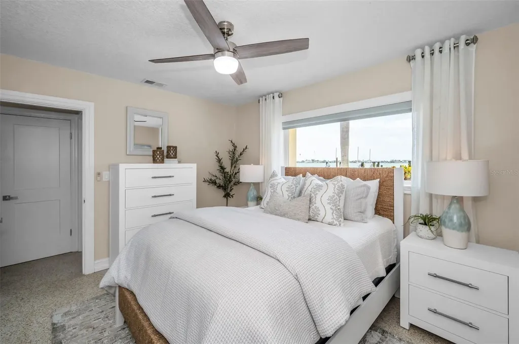 52 N Pine Circle Belleair FL 33756