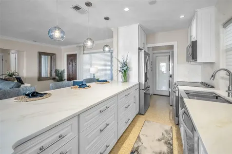 52 N Pine Circle Belleair FL 33756