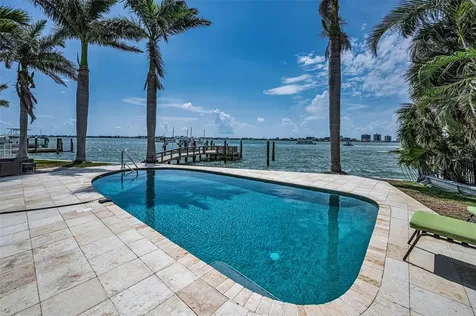 52 N Pine Circle Belleair FL 33756