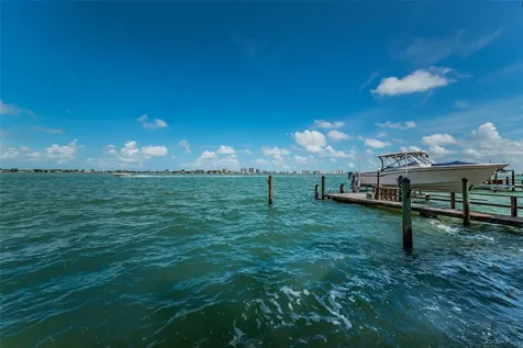 52 N Pine Circle Belleair FL 33756