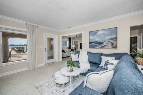 52 N Pine Circle Belleair FL 33756