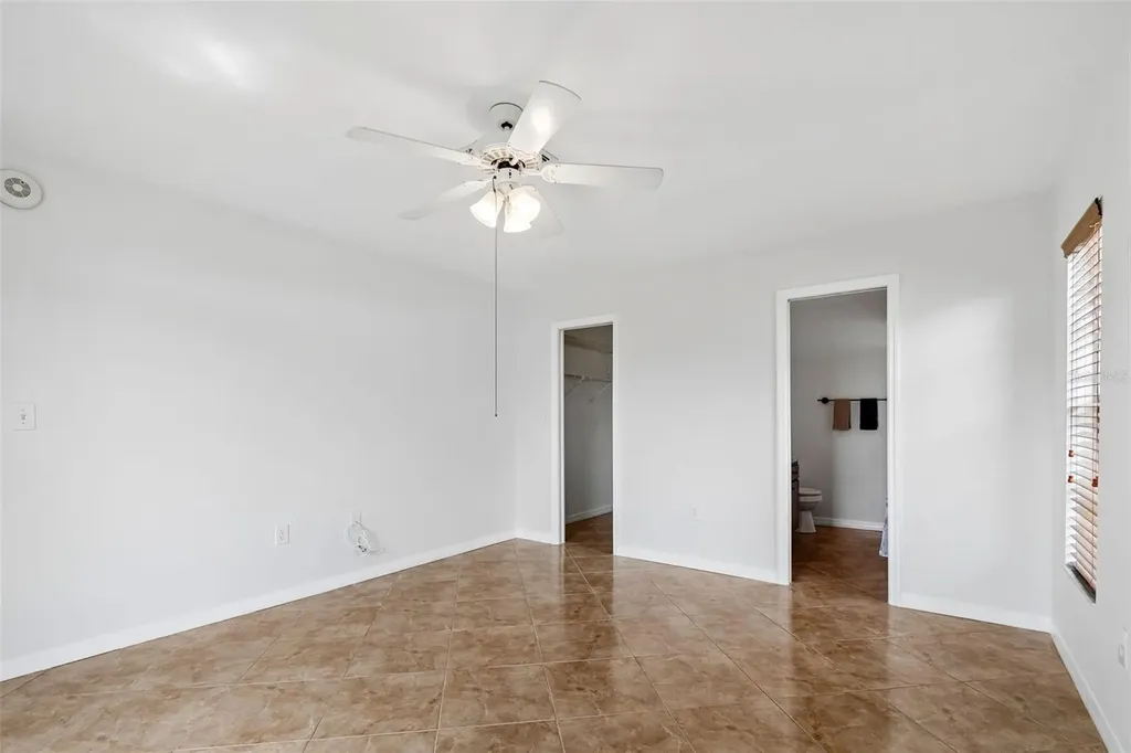 8272 Denise Drive E Seminole FL 33777