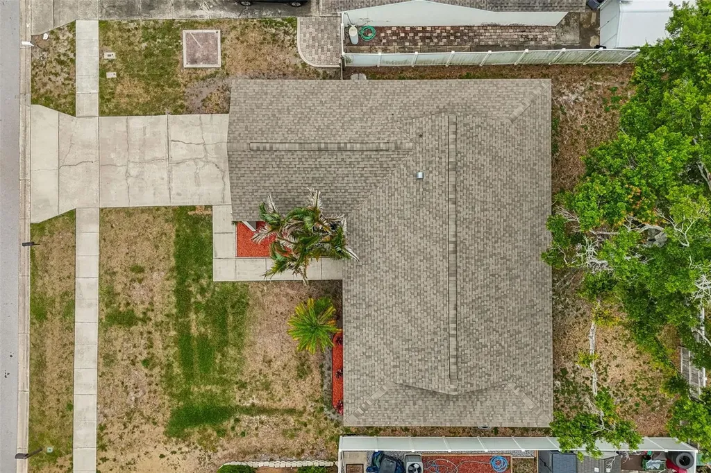 8272 Denise Drive E Seminole FL 33777