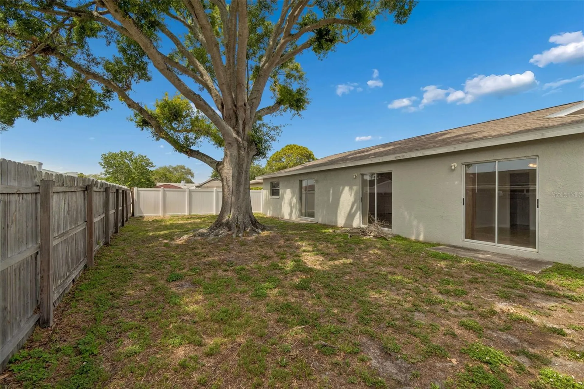 8272 Denise Drive E Seminole FL 33777