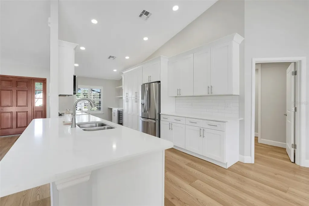 9118 Galleon Court Orlando FL 32819