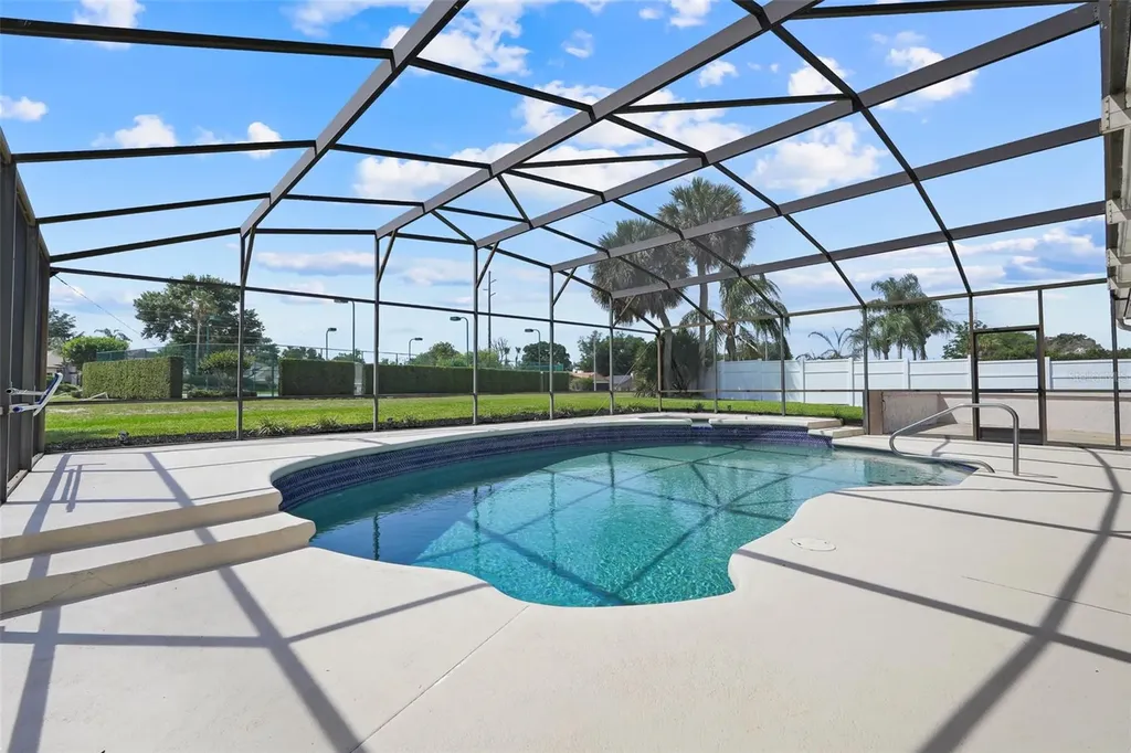 9118 Galleon Court Orlando FL 32819
