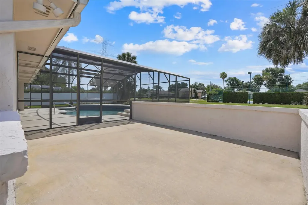 9118 Galleon Court Orlando FL 32819