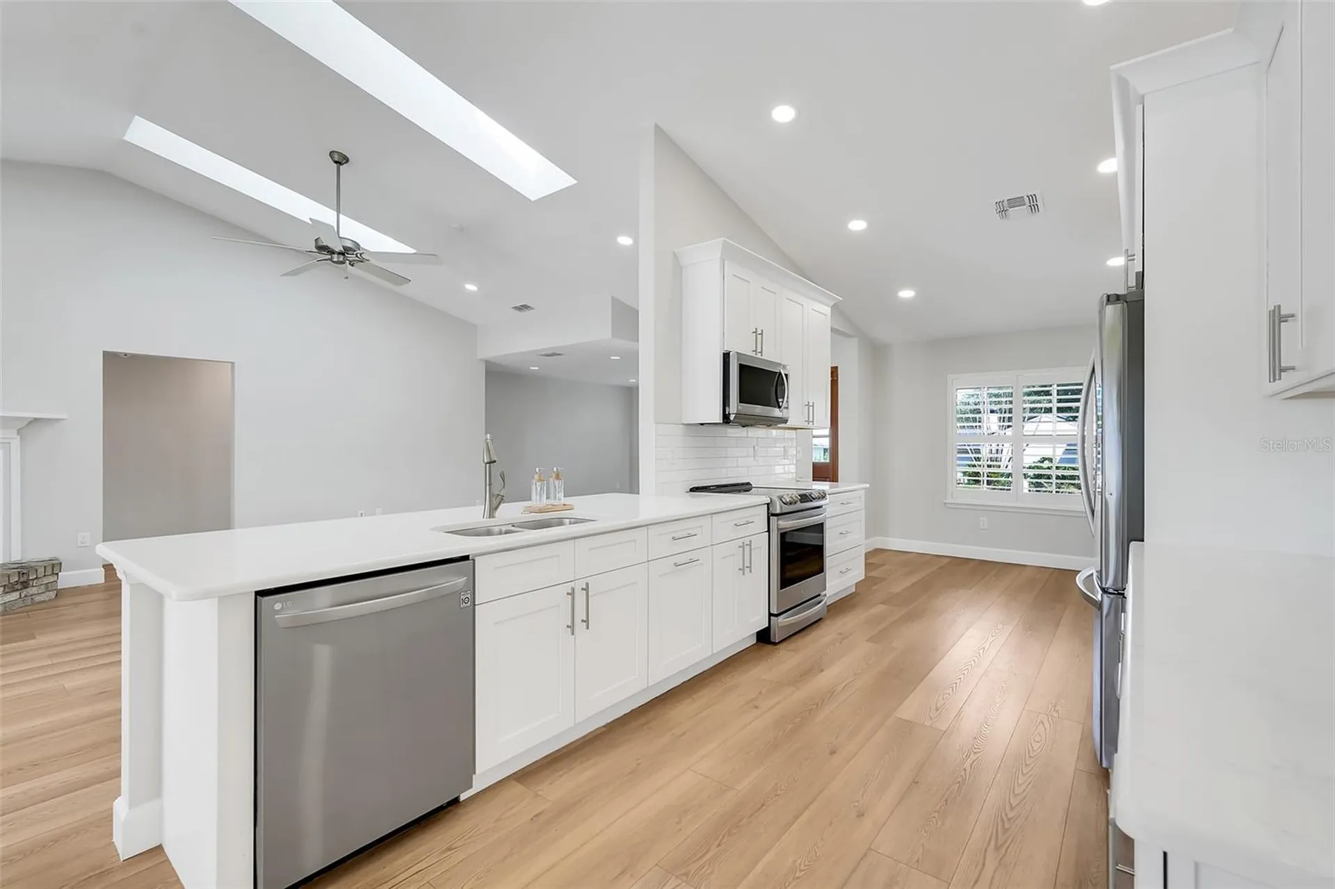 9118 Galleon Court Orlando FL 32819