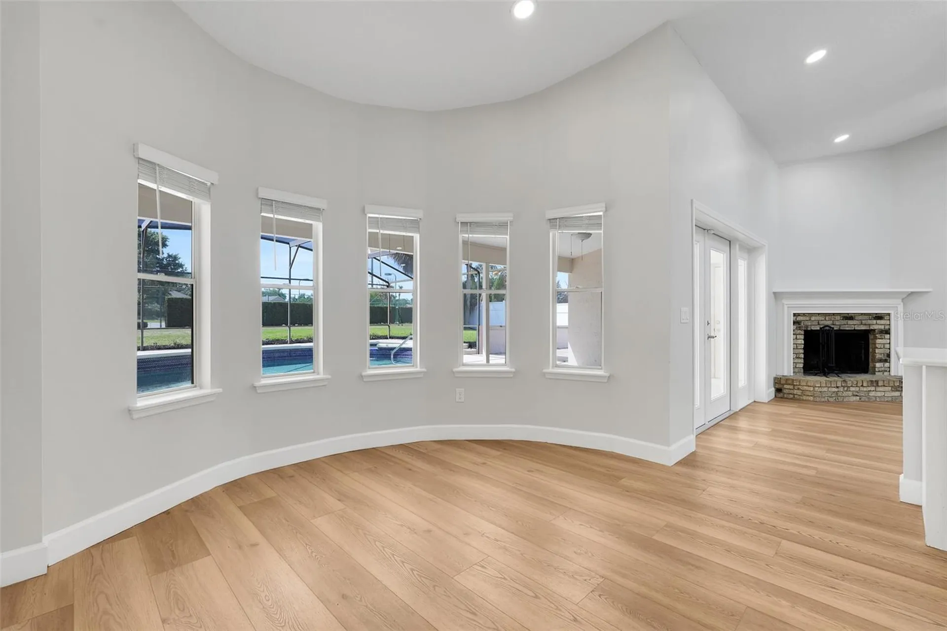 9118 Galleon Court Orlando FL 32819