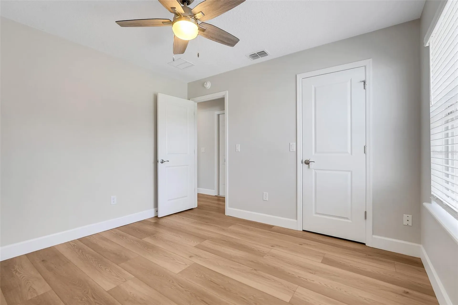 9118 Galleon Court Orlando FL 32819