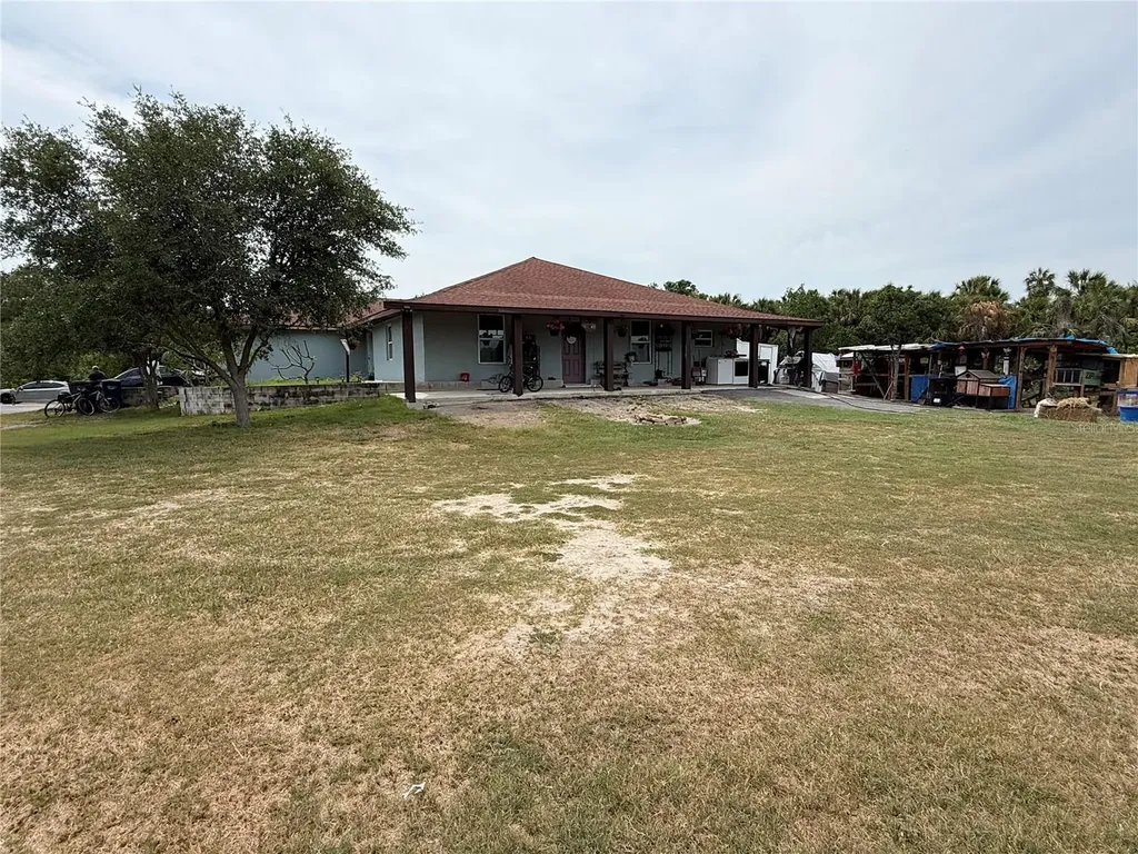 3208 16th Ave E Palmetto FL 34221