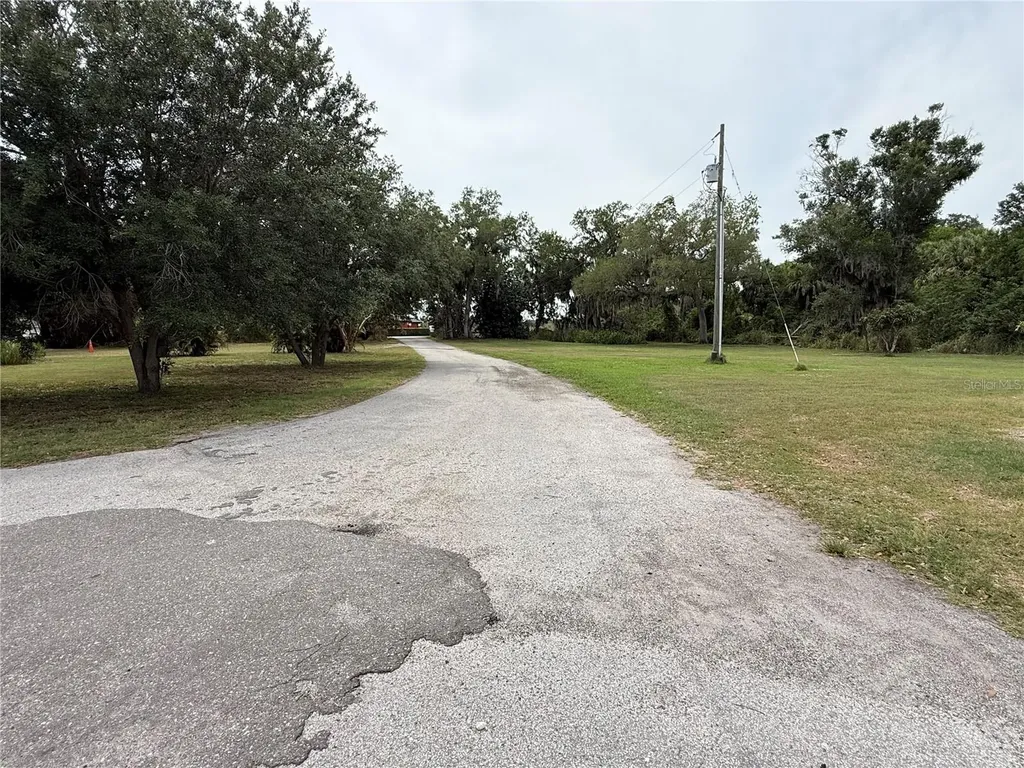 3208 16th Ave E Palmetto FL 34221