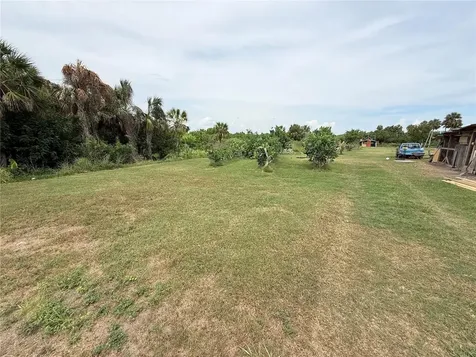 3208 16th Ave E Palmetto FL 34221