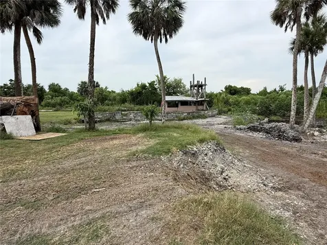 3208 16th Ave E Palmetto FL 34221