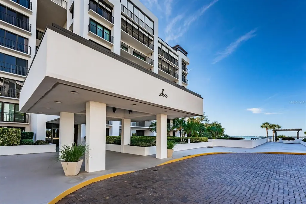 6 Belleview Boulevard Belleair FL 33756