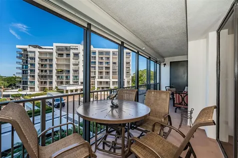 6 Belleview Boulevard Belleair FL 33756