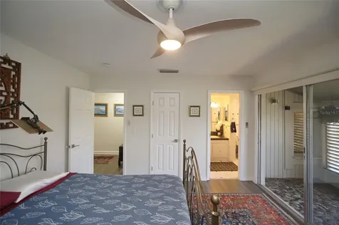 6325 Newtown Circle Tampa FL 33615