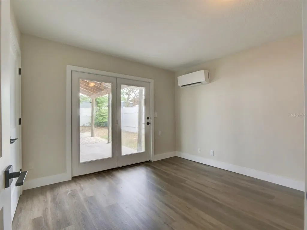 2709 Arc Drive Orlando FL 32826