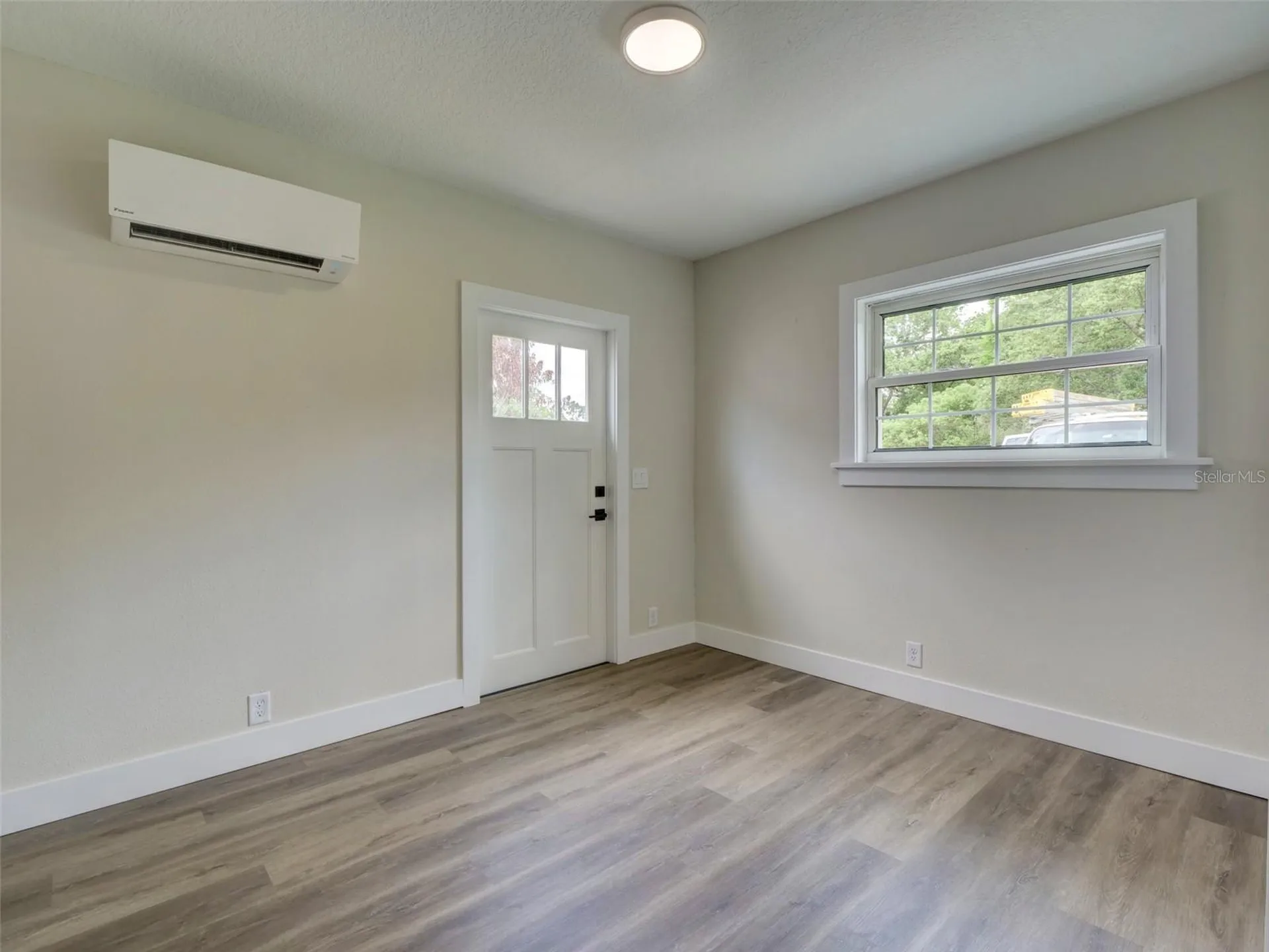 2709 Arc Drive Orlando FL 32826