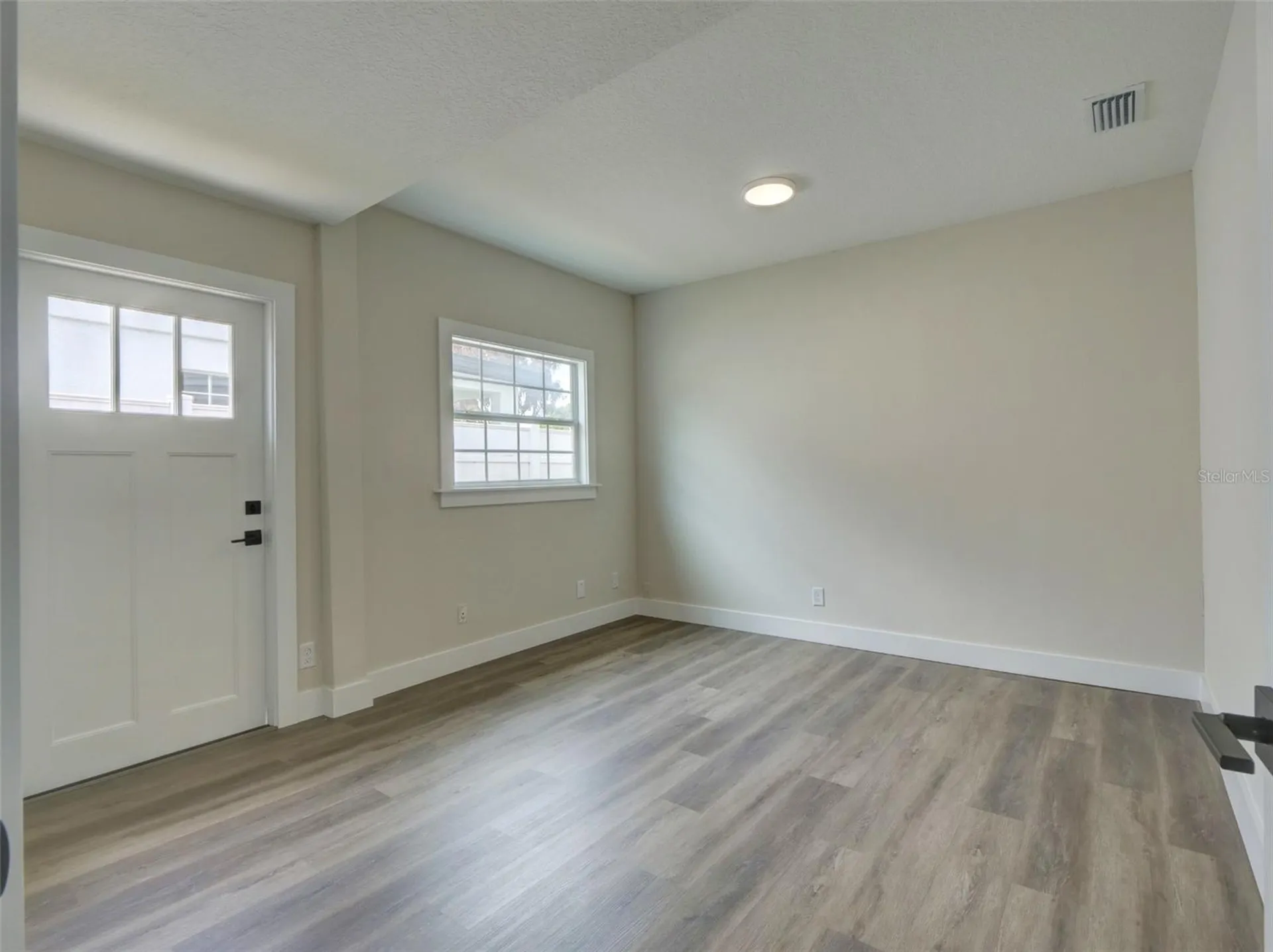 2709 Arc Drive Orlando FL 32826