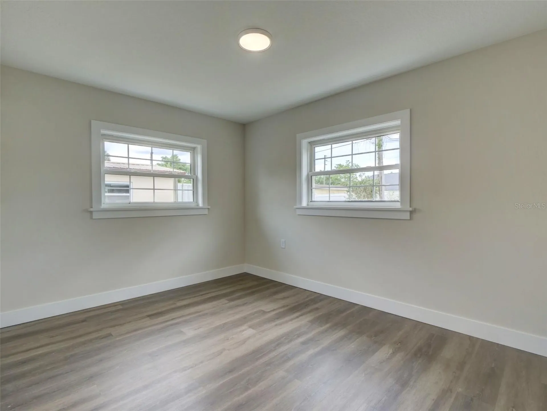 2709 Arc Drive Orlando FL 32826