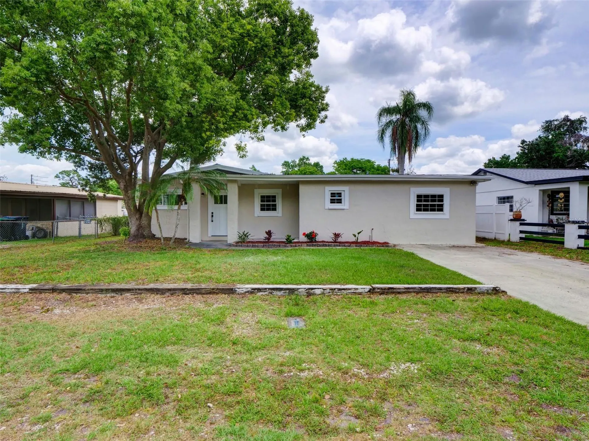 2709 Arc Drive Orlando FL 32826