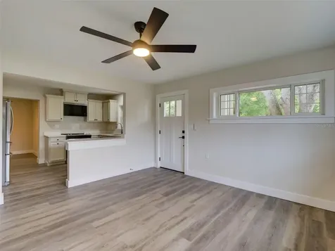 2709 Arc Drive Orlando FL 32826