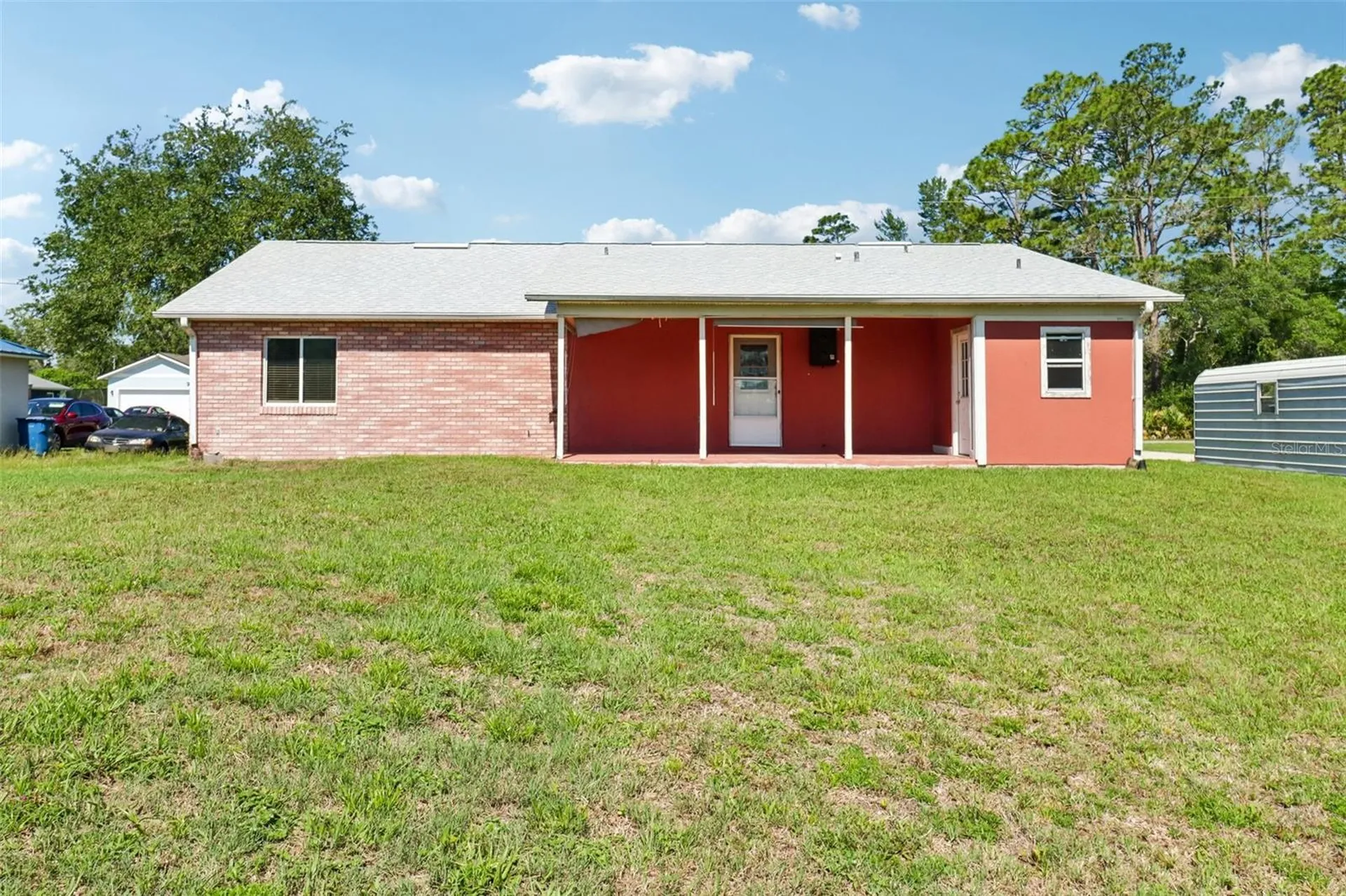 985 10th Avenue Deland FL 32724