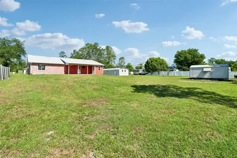985 10th Avenue Deland FL 32724