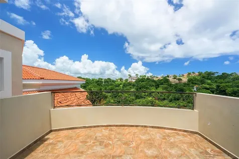 44 Cocoloba Street Humacao PR 00791