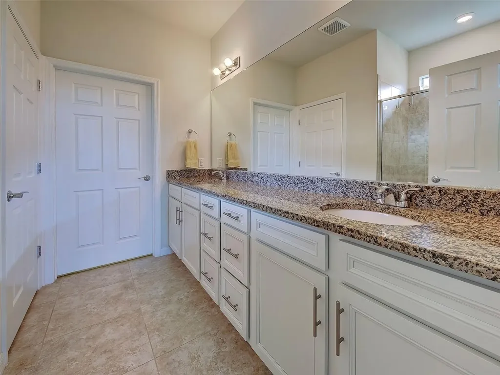 13500 Esposito Street Venice FL 34293