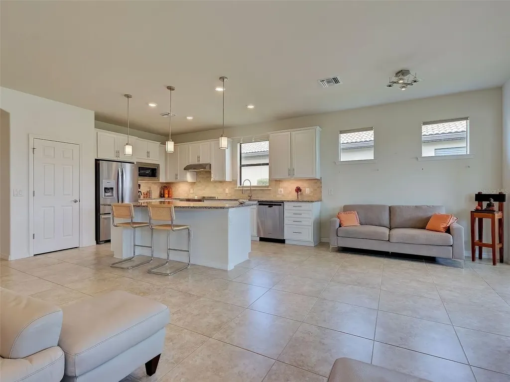 13500 Esposito Street Venice FL 34293