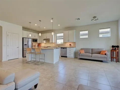 13500 Esposito Street Venice FL 34293