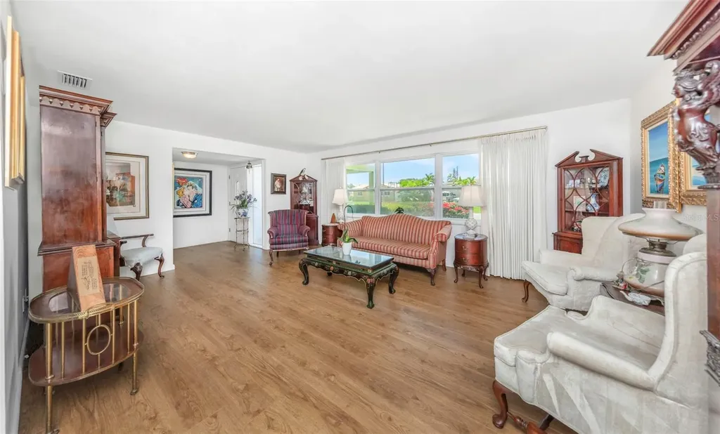 111 24th Street Belleair Beach FL 33786