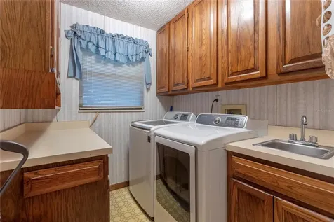 1100 Paladin Court Orlando FL 32812