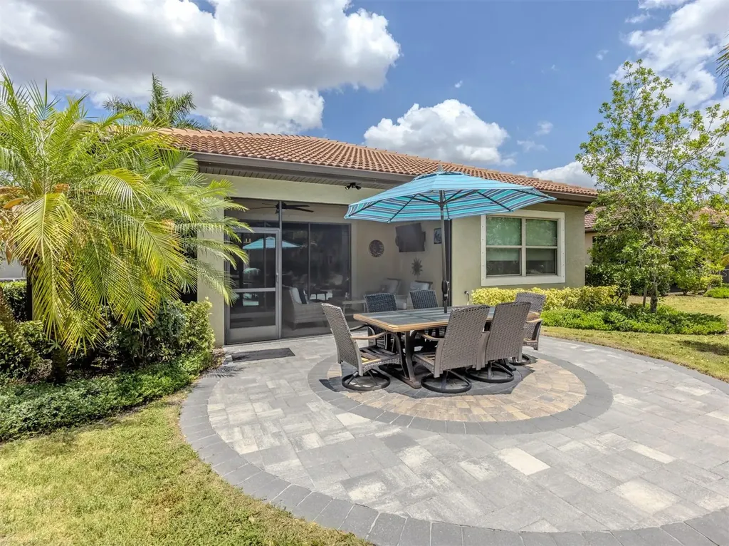 195 Maraviya Boulevard Nokomis FL 34275