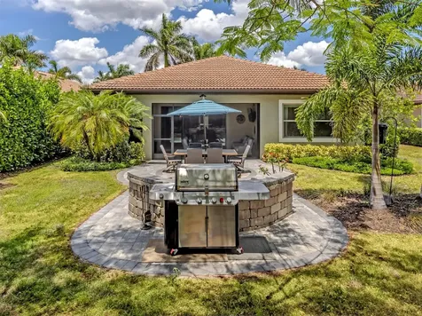 195 Maraviya Boulevard Nokomis FL 34275